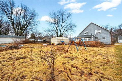 Tiny photo for 835 N 6TH Avenue, Canton, IL 61520 (MLS # 12588519)