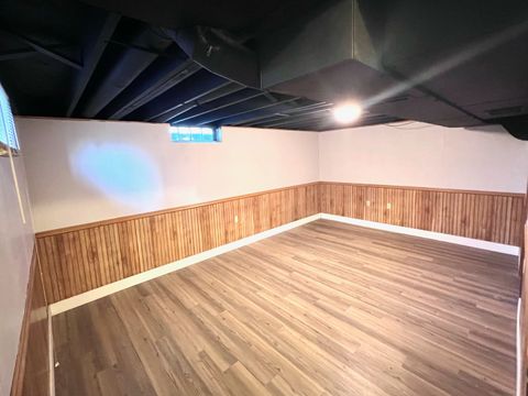 Tiny photo for 2613 Hawthorne Drive, Bettendorf, IA 52722 (MLS # 12600116)