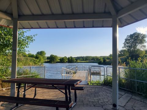 Tiny photo for 5540 Pebblebeach Drive, Hanover Park, IL 60133 (MLS # 12403042)