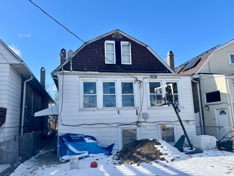 Tiny photo for 2511 Elmwood Avenue, Berwyn, IL 60402 (MLS # 12627255)