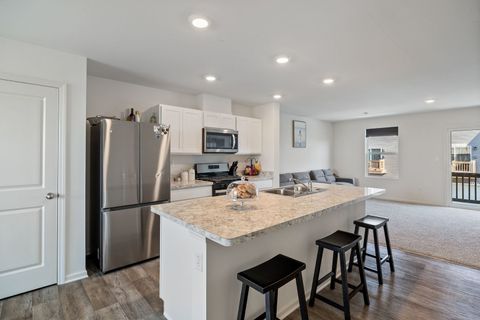 Tiny photo for 1127 Briar Glen Court, Hampshire, IL 60140 (MLS # 12488008)