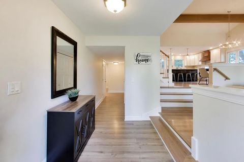 Tiny photo for 2003 E Lillian Lane, Arlington Heights, IL 60004 (MLS # 12671375)