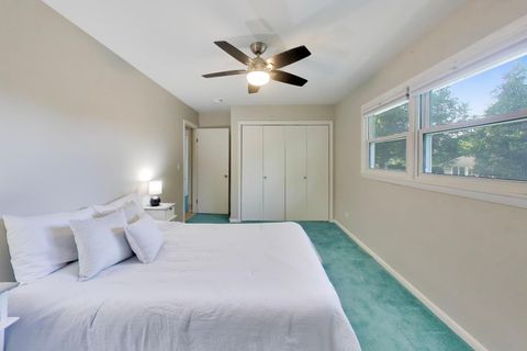Tiny photo for 2003 E Lillian Lane, Arlington Heights, IL 60004 (MLS # 12671375)