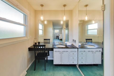 Tiny photo for 2003 E Lillian Lane, Arlington Heights, IL 60004 (MLS # 12671375)