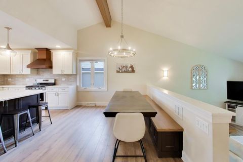 Tiny photo for 2003 E Lillian Lane, Arlington Heights, IL 60004 (MLS # 12671375)