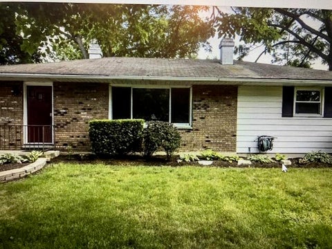 Photo of 2109 W 7th St Street, Winthrop Harbor, IL 60096 (MLS # 12746993)