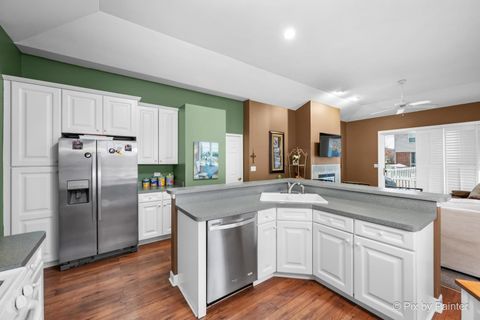 Tiny photo for 9425 162nd Street, Orland Park, IL 60467 (MLS # 12524647)