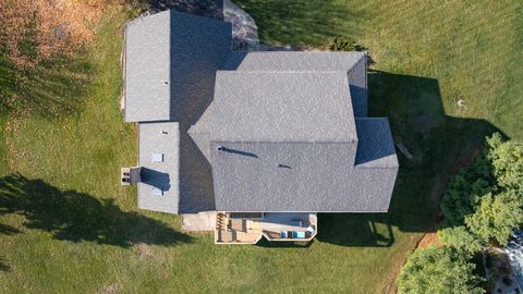 Tiny photo for 53 Ponderosa Drive, Yorkville, IL 60560 (MLS # 12494296)