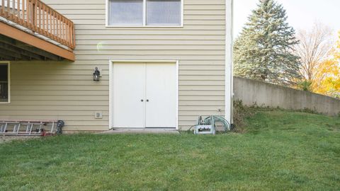 Tiny photo for 53 Ponderosa Drive, Yorkville, IL 60560 (MLS # 12494296)