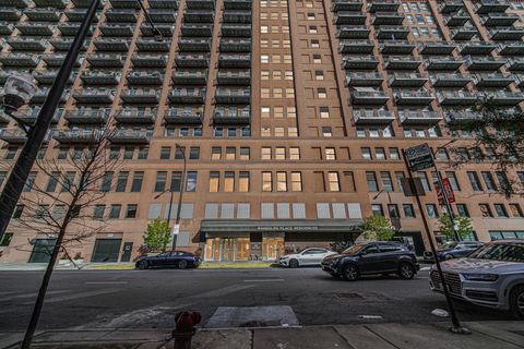 Tiny photo for 165 N Canal Street #514, Chicago, IL 60606 (MLS # 12506798)