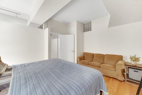 Tiny photo for 165 N Canal Street #514, Chicago, IL 60606 (MLS # 12506798)