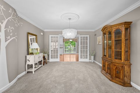 Tiny photo for 3215 E Locust Street #15, Davenport, IA 52803 (MLS # 12632502)