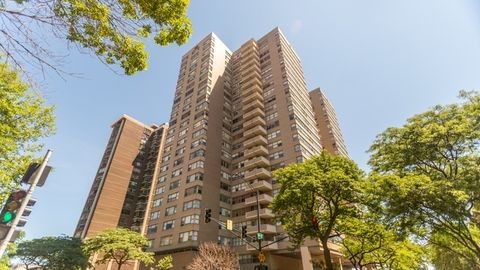 Photo of 6301 N Sheridan Road #6O, Chicago, IL 60660 (MLS # 12604048)