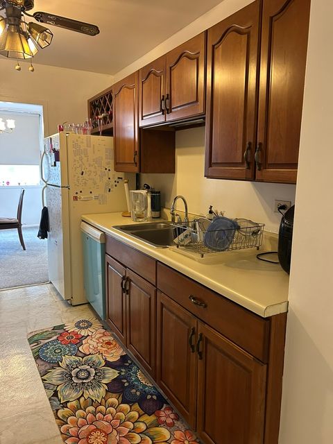 Tiny photo for 6301 N Sheridan Road #6O, Chicago, IL 60660 (MLS # 12604048)