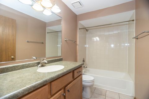 Tiny photo for 224 Winnsboro Court #A, Schaumburg, IL 60193 (MLS # 12507845)