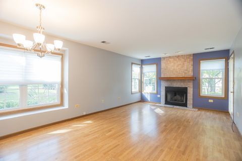 Tiny photo for 224 Winnsboro Court #A, Schaumburg, IL 60193 (MLS # 12507845)