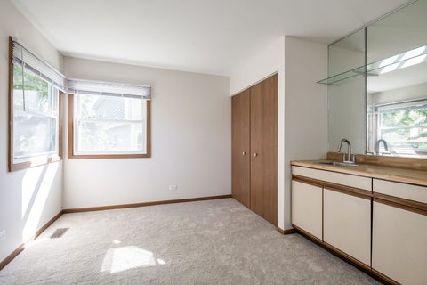 Tiny photo for 1704 Stratton Pond Lane, Schaumburg, IL 60194 (MLS # 12782823)