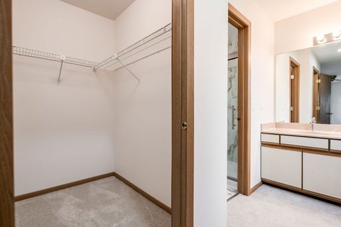 Tiny photo for 1704 Stratton Pond Lane, Schaumburg, IL 60194 (MLS # 12782823)