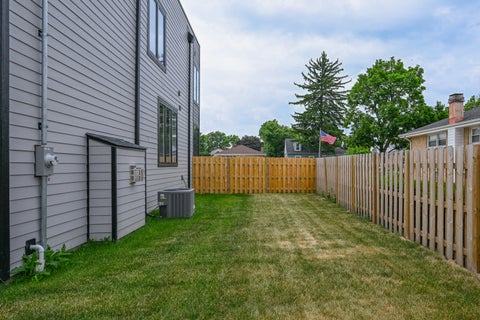 Tiny photo for 4015 Goss Avenue, Schiller Park, IL 60176 (MLS # 12670308)