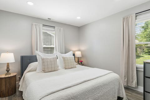 Tiny photo for 418 S Lake Terrace, Mundelein, IL 60060 (MLS # 12723287)