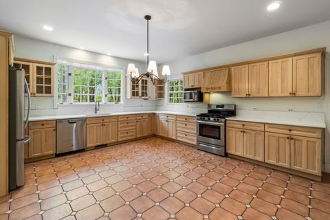 Tiny photo for 3 Spring Lane, Barrington Hills, IL 60010 (MLS # 12640255)