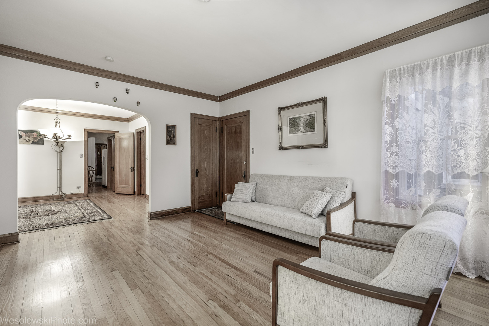 3132 N Marmora Avenue