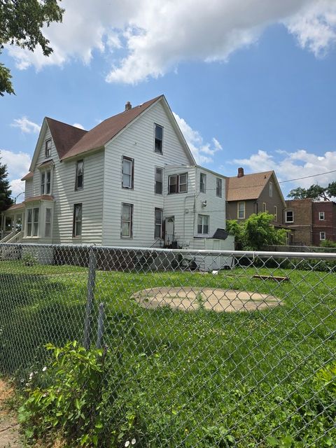 738 W 87th Street Chicago IL 60620