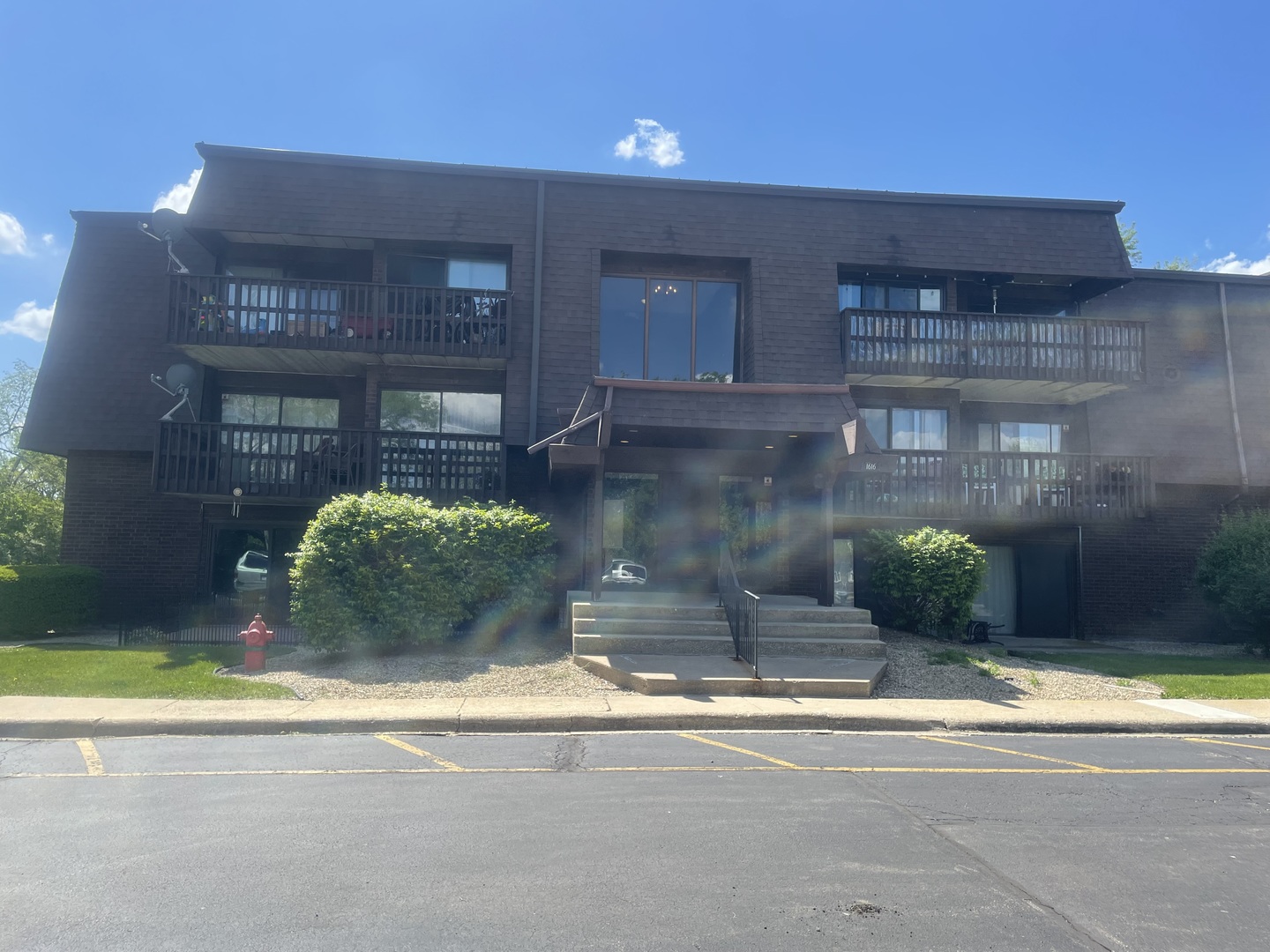 1616 Richmond Circle 101