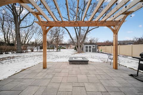 Tiny photo for 221 Olesen Drive, Naperville, IL 60540 (MLS # 12604213)