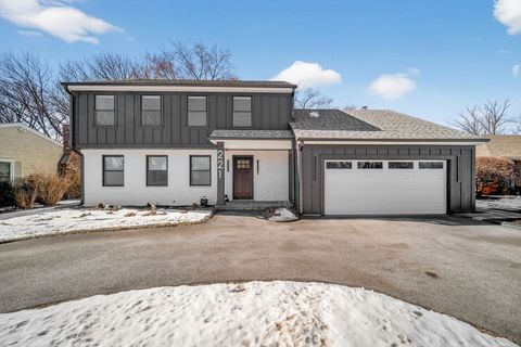 Photo of 221 Olesen Drive, Naperville, IL 60540 (MLS # 12604213)