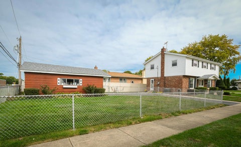 Tiny photo for 10440 Laramie Avenue, Oak Lawn, IL 60453 (MLS # 12765853)