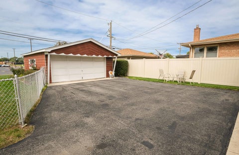 Tiny photo for 10440 Laramie Avenue, Oak Lawn, IL 60453 (MLS # 12765853)
