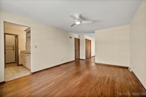 Tiny photo for 685 N Van Nortwick Avenue, Batavia, IL 60510 (MLS # 12531747)