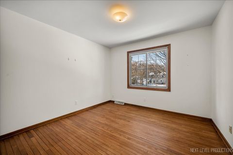 Tiny photo for 685 N Van Nortwick Avenue, Batavia, IL 60510 (MLS # 12531747)