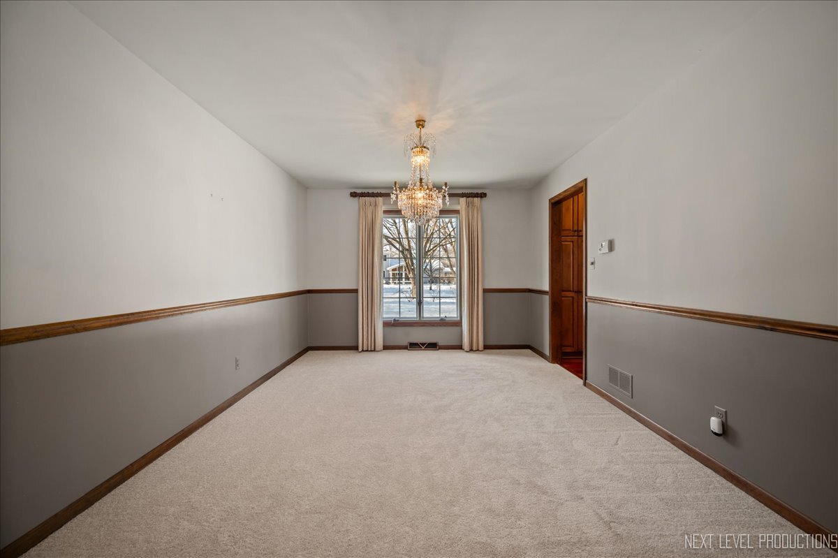 685 N Van Nortwick Avenue