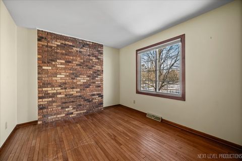 Tiny photo for 685 N Van Nortwick Avenue, Batavia, IL 60510 (MLS # 12531747)