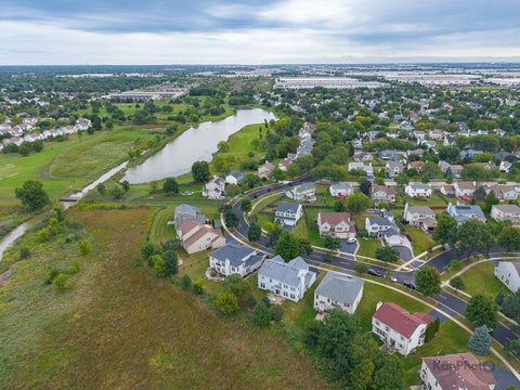 Tiny photo for 1512 Parkside Drive, Bolingbrook, IL 60490 (MLS # 12764476)