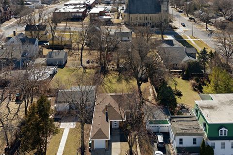 Tiny photo for 217 E 11th Street, Lockport, IL 60441 (MLS # 12568779)