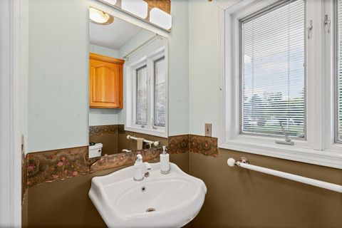 Tiny photo for 800 Cambridge Drive, Paxton, IL 60957 (MLS # 12437297)