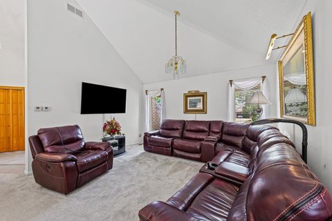 Tiny photo for 800 Cambridge Drive, Paxton, IL 60957 (MLS # 12437297)
