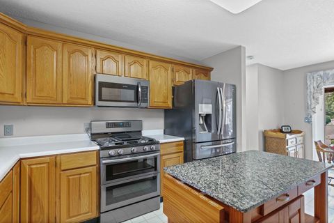 Tiny photo for 800 Cambridge Drive, Paxton, IL 60957 (MLS # 12437297)