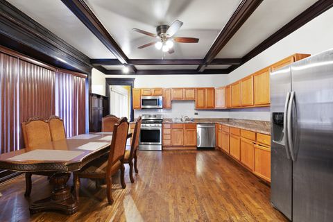 Tiny photo for 1036 E Hyde Park Boulevard, Chicago, IL 60615 (MLS # 12453495)