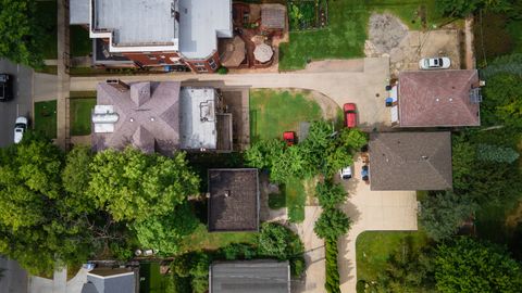 Tiny photo for 1036 E Hyde Park Boulevard, Chicago, IL 60615 (MLS # 12453495)