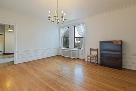 Tiny photo for 7321 S South Shore Drive #5A, Chicago, IL 60649 (MLS # 12616115)