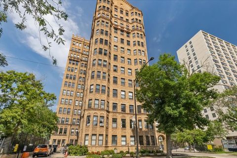 Photo of 7321 S South Shore Drive #5A, Chicago, IL 60649 (MLS # 12616115)