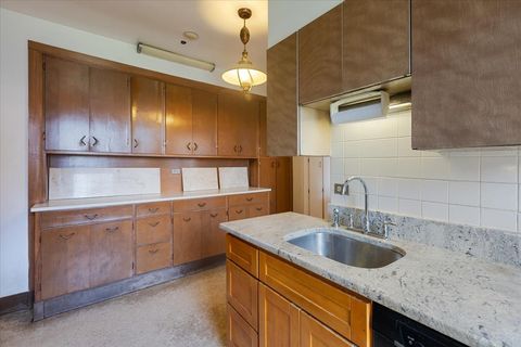 Tiny photo for 7321 S South Shore Drive #5A, Chicago, IL 60649 (MLS # 12616115)