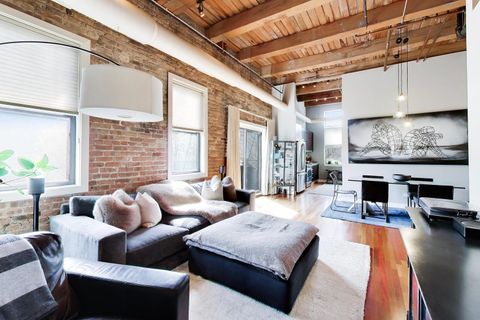 Tiny photo for 1050 W HUBBARD Street #2F, Chicago, IL 60622 (MLS # 12619600)