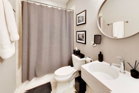 Tiny photo for 1050 W HUBBARD Street #2F, Chicago, IL 60622 (MLS # 12619600)
