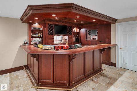 Tiny photo for 8010 Greenbriar Court, Burr Ridge, IL 60527 (MLS # 12471997)