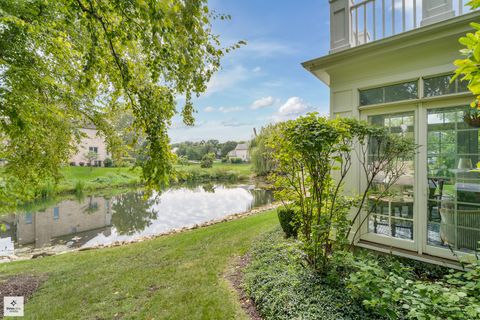 Tiny photo for 8010 Greenbriar Court, Burr Ridge, IL 60527 (MLS # 12471997)